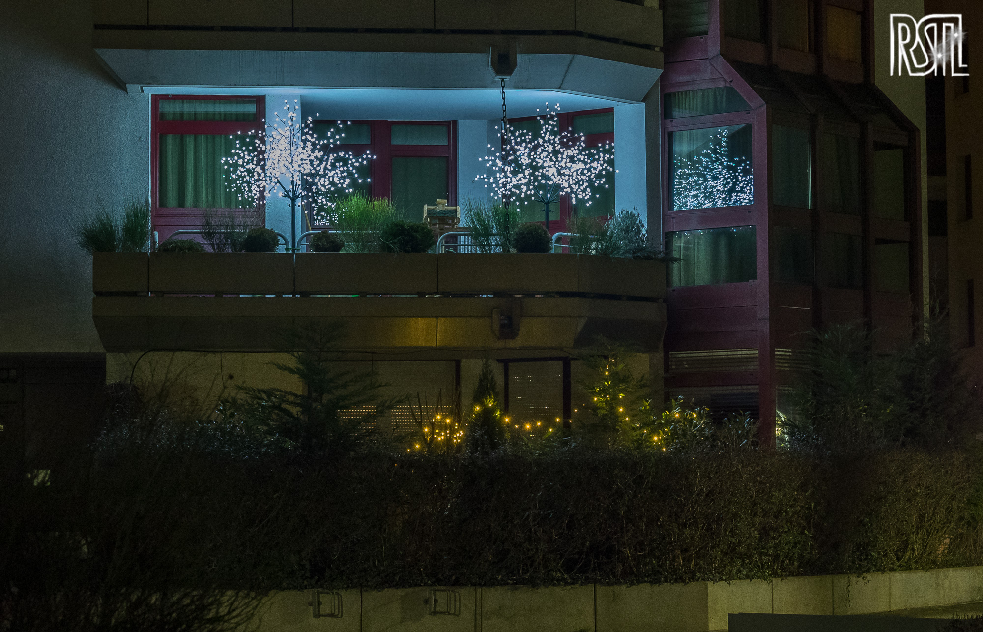 17 December 2016<BR>1/4 sec at f / 5.6 @ ISO 1600<BR>OLYMPUS IMAGING CORP. E-M1 + OLYMPUS M.12-100mm F4.0
